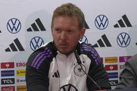 Julian Nagelsmann erklärt, dass er früh über den neuen Job von Jürgen Klopp bei Red Bull informiert wurde.