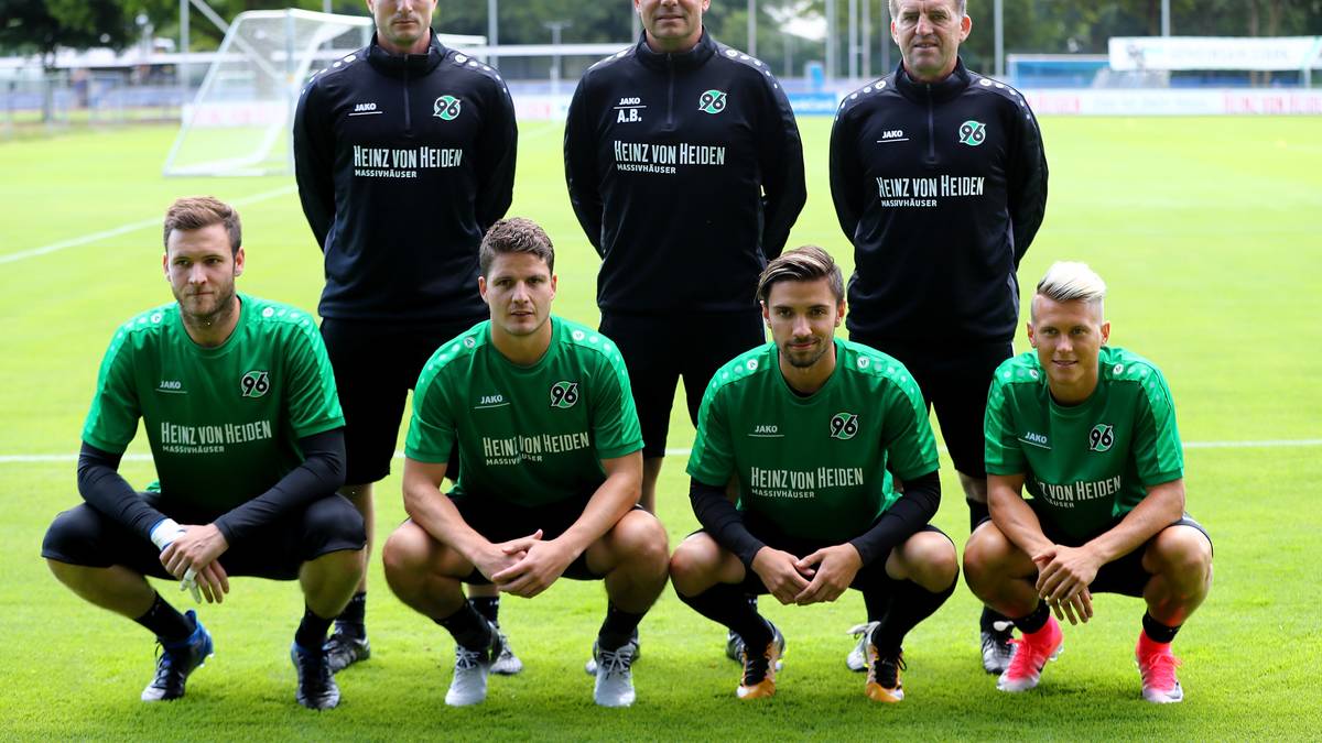 HANNOVER 96: WER KAM? Mit Julian Korb, Torhüter Michael Esser und Matthias Ostrzolek holte sich der Aufsteiger in der Defensive mehr Bundesliga-Erfahrung hinzu