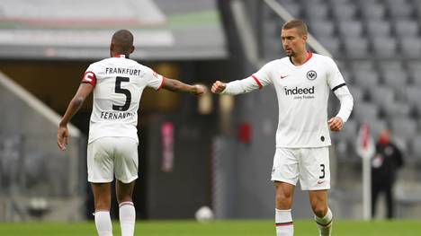 Stefan Ilsanker wird im Netz Opfer von Hass-Kommentaren. Der Österreicher war beim 3:3 gegen den SC Freiburg an zwei Gegentreffern beteiligt, wofür er in den sozialen Medien beleidigt wurde.