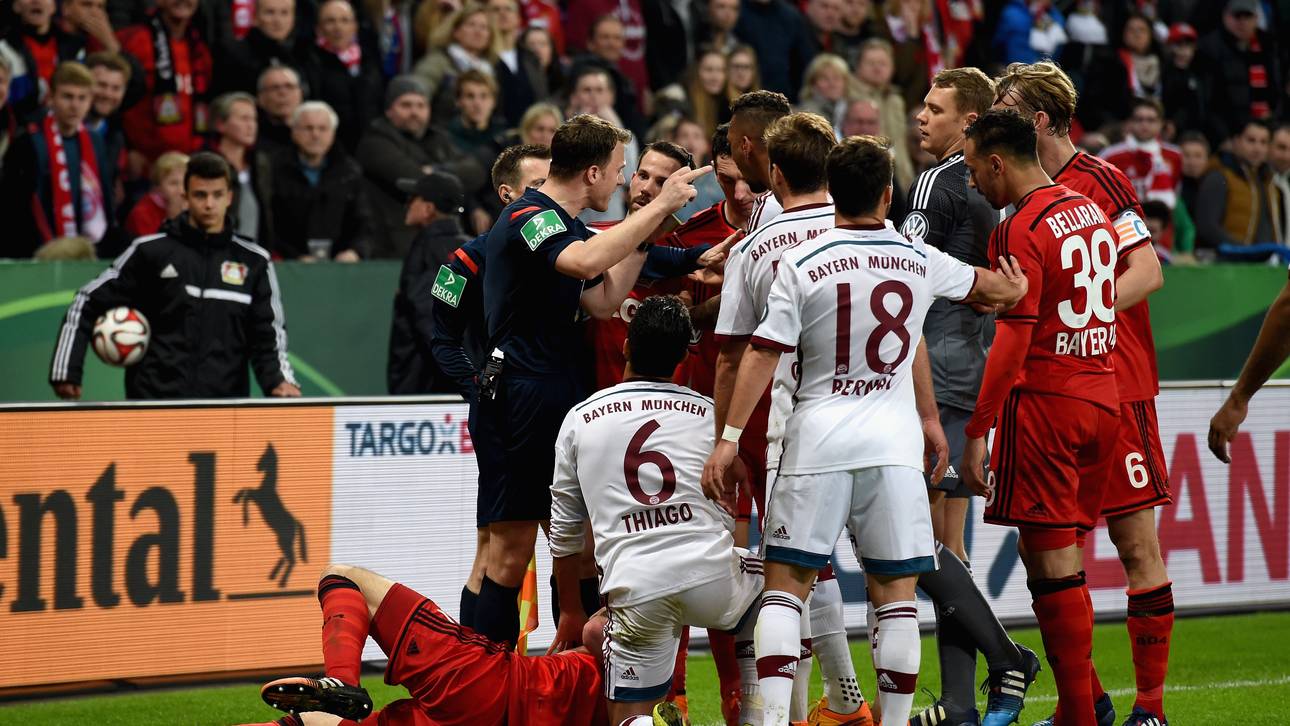Bayer Leverkusen v FC Bayern Muenchen - DFB Cup