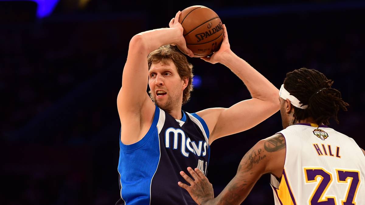 Im Spiel gegen die Lakers läuft es für den Würzburger dann so mittelprächtig. Zwölf Punkte in 27 Minuten sind nicht wirklich berauschend, aber ein anderer Maverick überzeugt dafür umso mehr