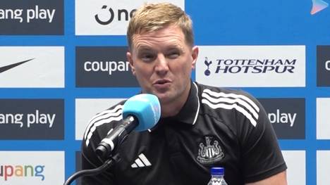 Die Transfer-Saga um Alexander Isak beschäftigt Newcastle United und vor allem Trainer Eddie Howe. Der kriegt viele Wasserstandsmeldungen über die Medien mit.