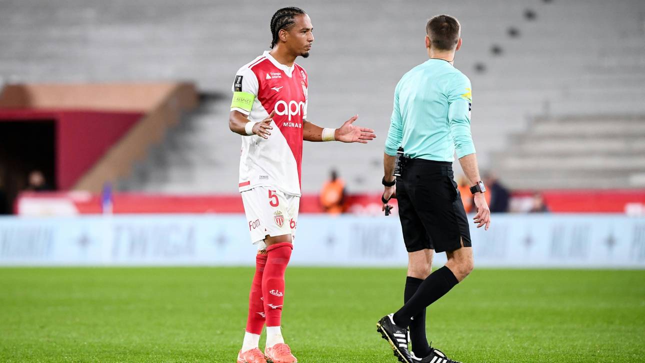 Nach Rot für Kehrer: PSG verliert in Überzahl