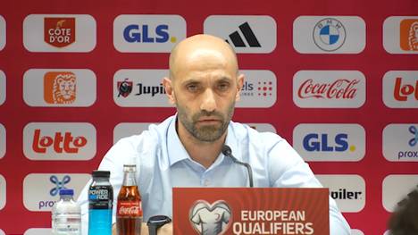 Nach vier Niederlagen in Folge und einem abschließenden 0:6 gegen Belgien in der WM-Qualifikation verkündet Ali Aliev, Nationaltrainer Kasachstans, noch auf der Post-Match-Pressekonferenz sein Aus - in denkwürdiger Manier. 
