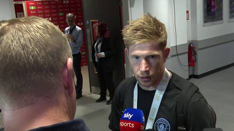 Ilkay Gündogan schoss Manchester City mit zwei Volley-Traumtoren zum FA-Cup-Sieg über den Stadtrivalen Manchester United. Kevin De Bruyne will, dass der Kapitän „jetzt“ einen neuen Vertrag unterschreibt.