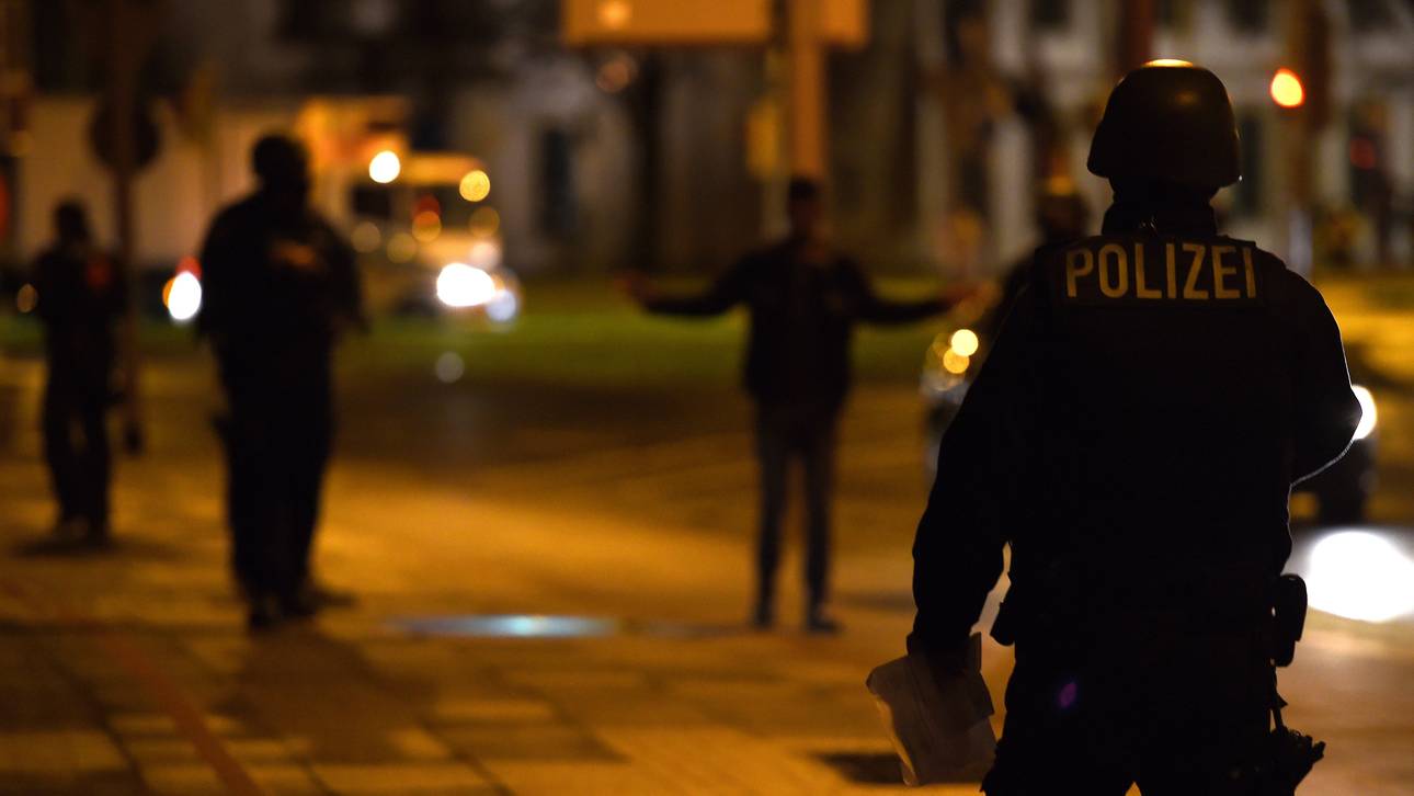 Vor Länderspiel: Randale in Hamburg