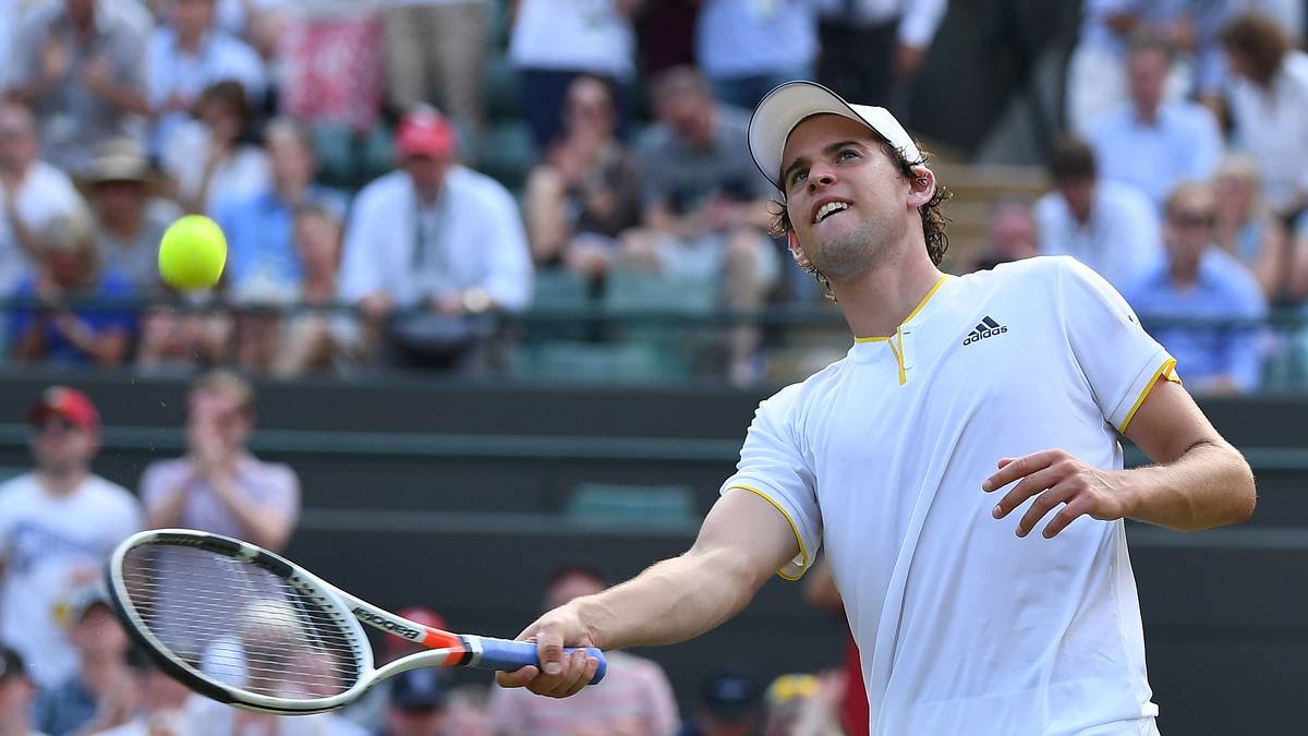 Dominic Thiem muss gegen Gilles Simon hart fighten, zieht aber dann doch in die dritte  Runde ein