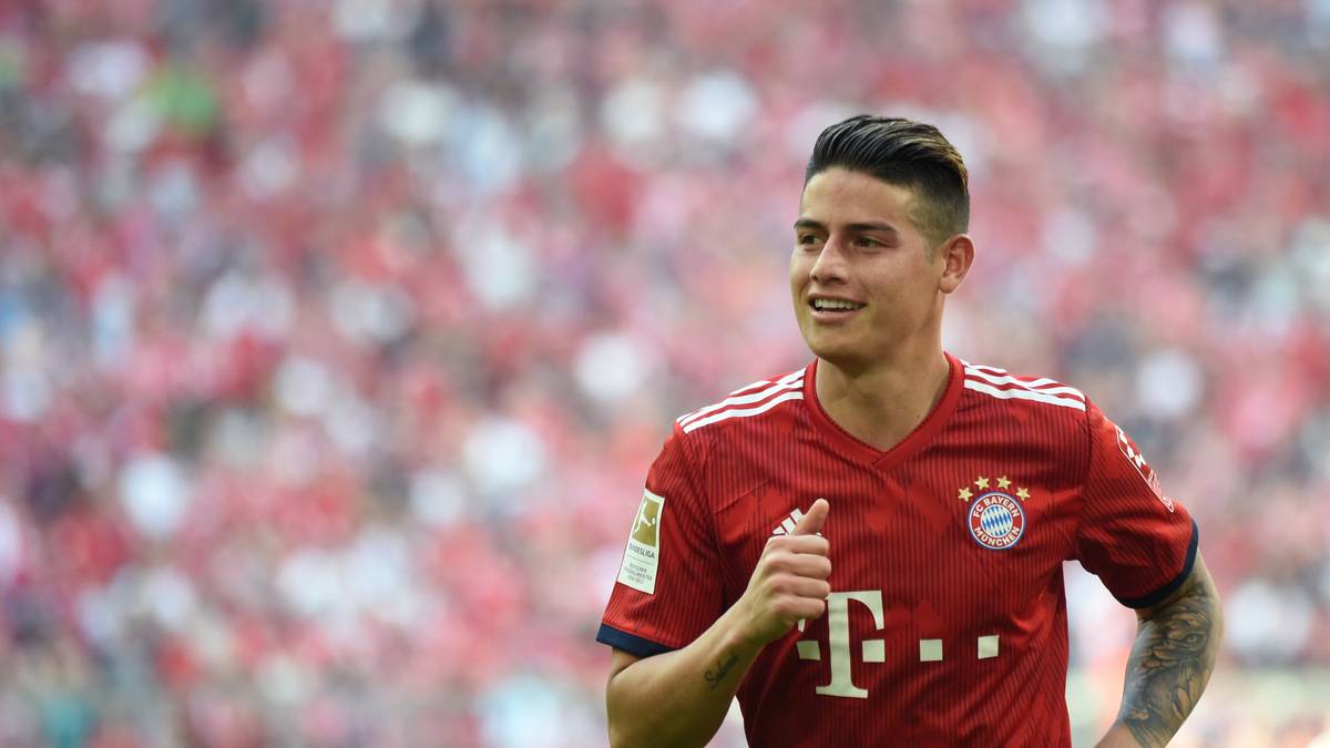 MITTELFELD OFFENSIV - James Rodriguez vs. Kevin-Prince Boateng: Auch ein hoch interessanter Vergleich. Auf der einen Seite der kolumbianische Superstar, der schon in seiner ersten Saison alle überzeugt und das Offensivspiel der Münchner besser gemacht hat