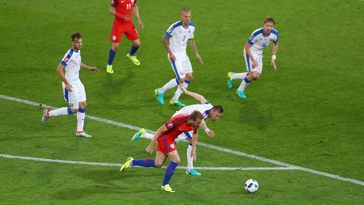 ... die gegen England ein torloses Unentschieden gehalten hat