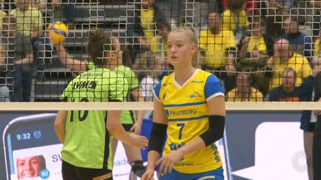 Paulina Ströh gewinnt in ihrem ersten Bundesligaspiel mit Schwerin gegen den USC Münster. 