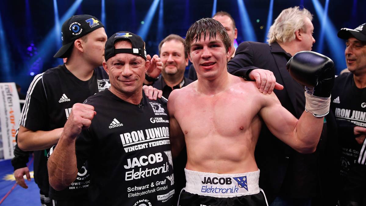 2015: VINCENT FEIGENBUTZ (WBA-Supermittelgewicht) – durch seinen Sieg gegen den Peruaner Mauricio Reynoso steigt der gebürtige Karlsruher zum Interimsweltmeister im Supermittelgewicht auf