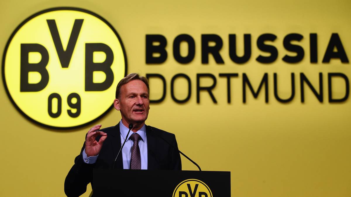 Hans-Joachim Watzke feiert am 21. Juni seinen 60. Geburtstag. Der Macher des heutigen Borussia Dortmund blickt auf eine Zeit voller Höhen und Tiefen zurück. Als Geschäftsführer des BVB formte er den Verein im neuen Jahrtausend zu einem der größten Klubs der Welt