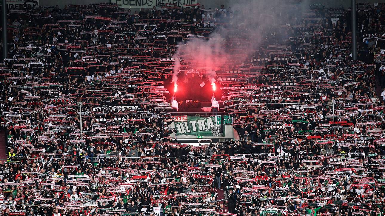 Augsburg muss für Fans blechen