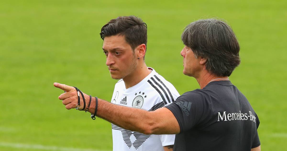 WM 2018: Mesut Özil schweigt nach Erdogan-Foto - Das sind die Folgen