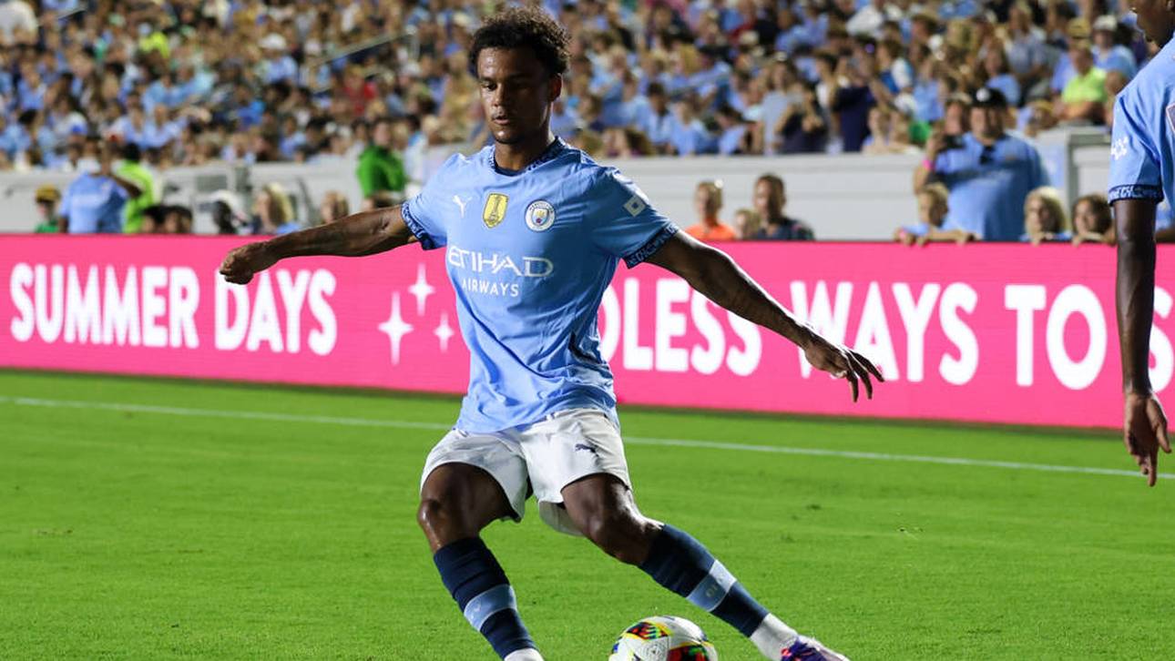 Oscar Bobb ist bis 2029 an Manchester City gebunden