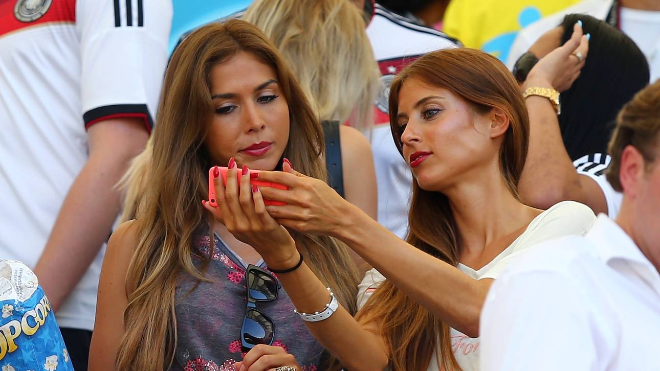 DFB erlaubt Spielern Frauenbesuche