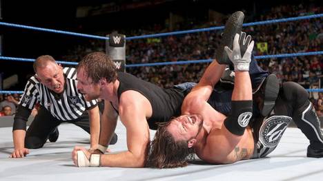 Dean Ambrose verteidiger seine WWE World Championship gegen AJ Styles