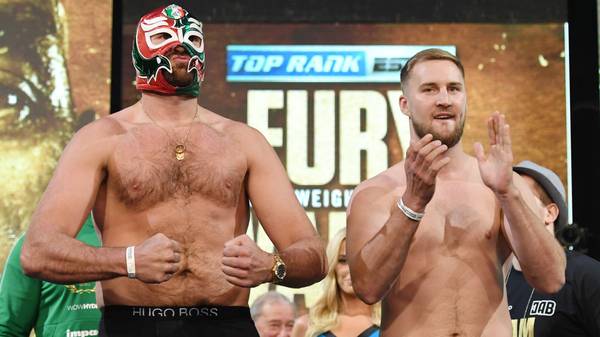 LAS VEGAS, NEVADA - SEPTEMBER 13:  Boxers Tyson Fury (L) and Otto Wallin pose during a ceremonial weigh-in at the KA Theatre at MGM Grand Hotel & Casino on September 13, 2019 in Las Vegas, Nevada. The two will meet in a heavyweight bout on September 14 at T-Mobile Arena in Las Vegas.  (Photo by Ethan Miller/Getty Images)