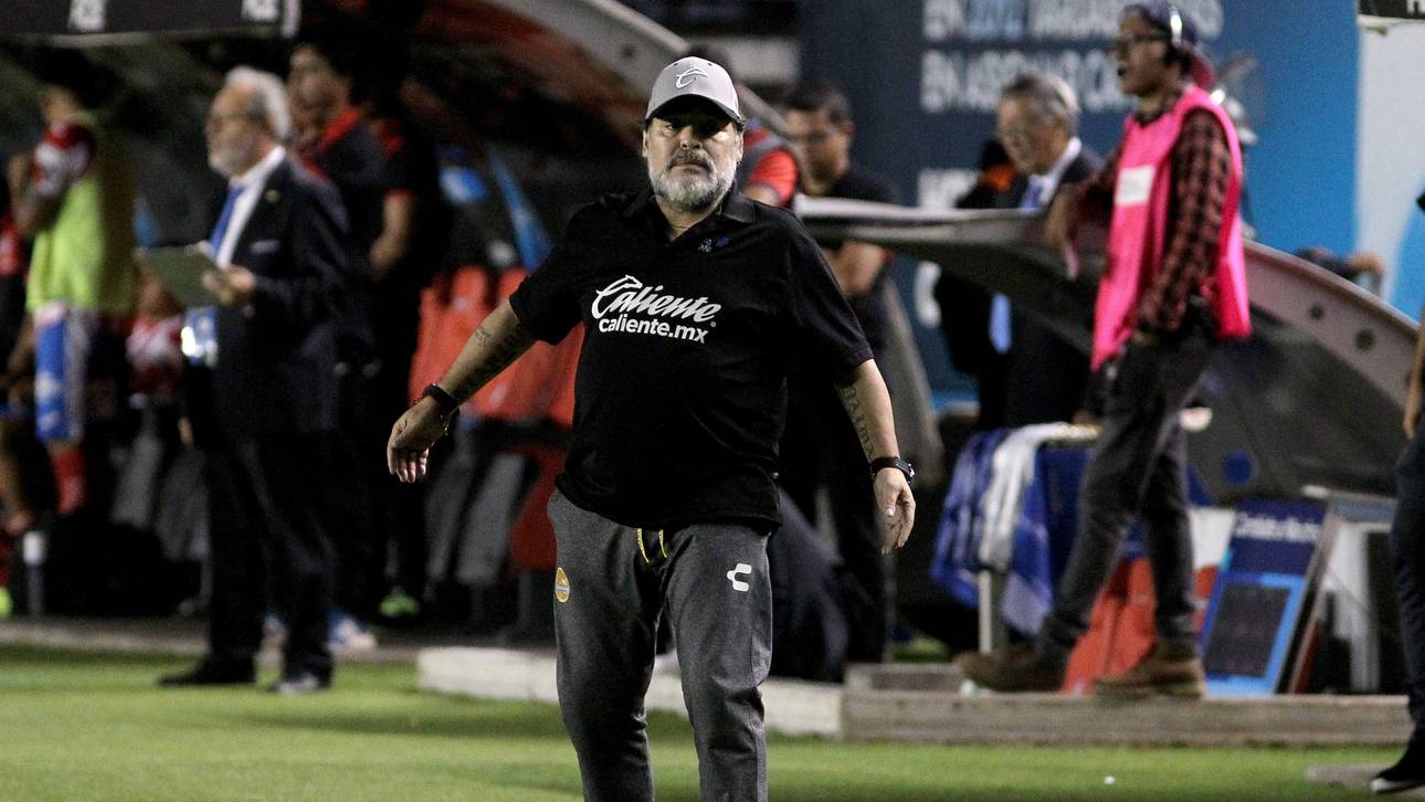 Maradona verpasst in Mexiko Aufstieg