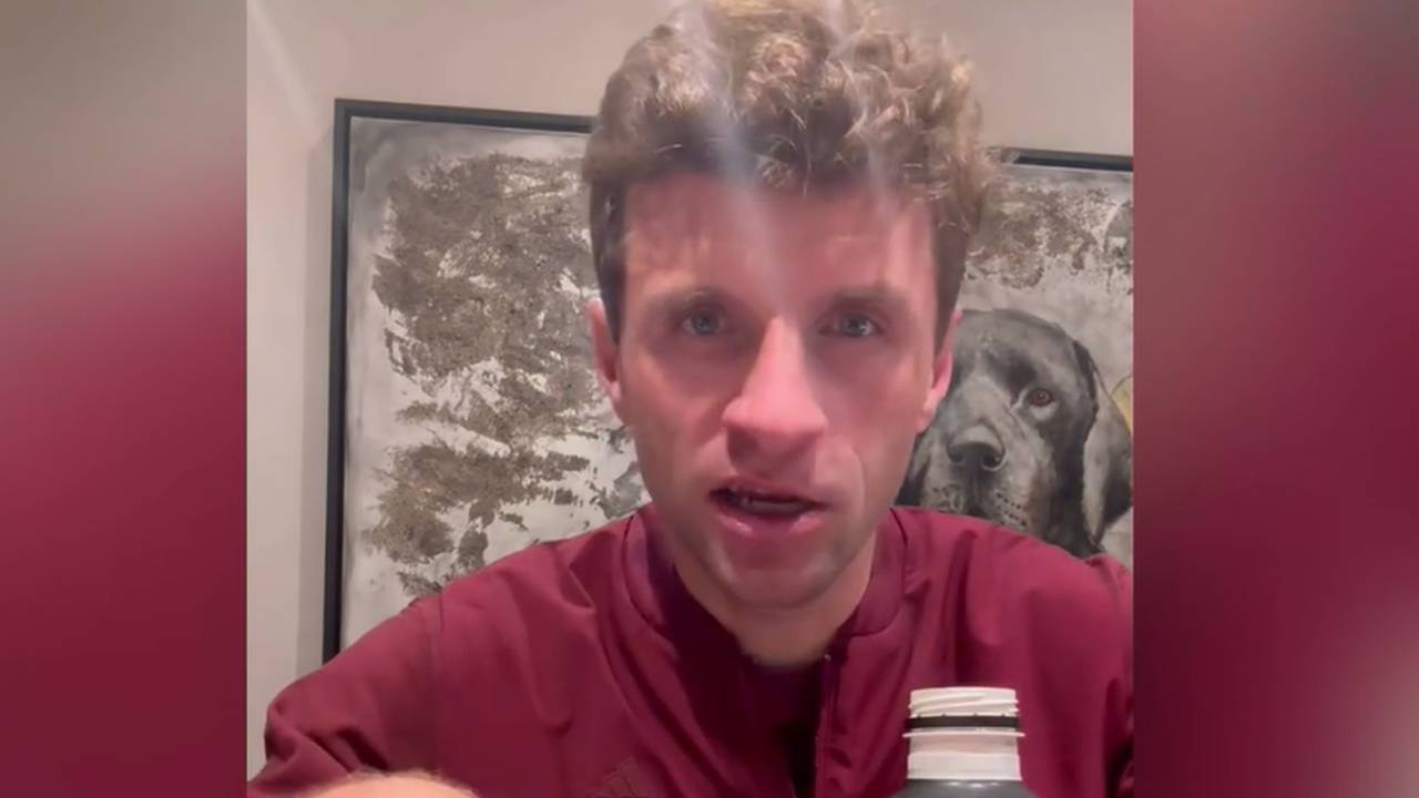 Thomas Müller meldet sich nachts zu Wort - und ist tief beeindruckt