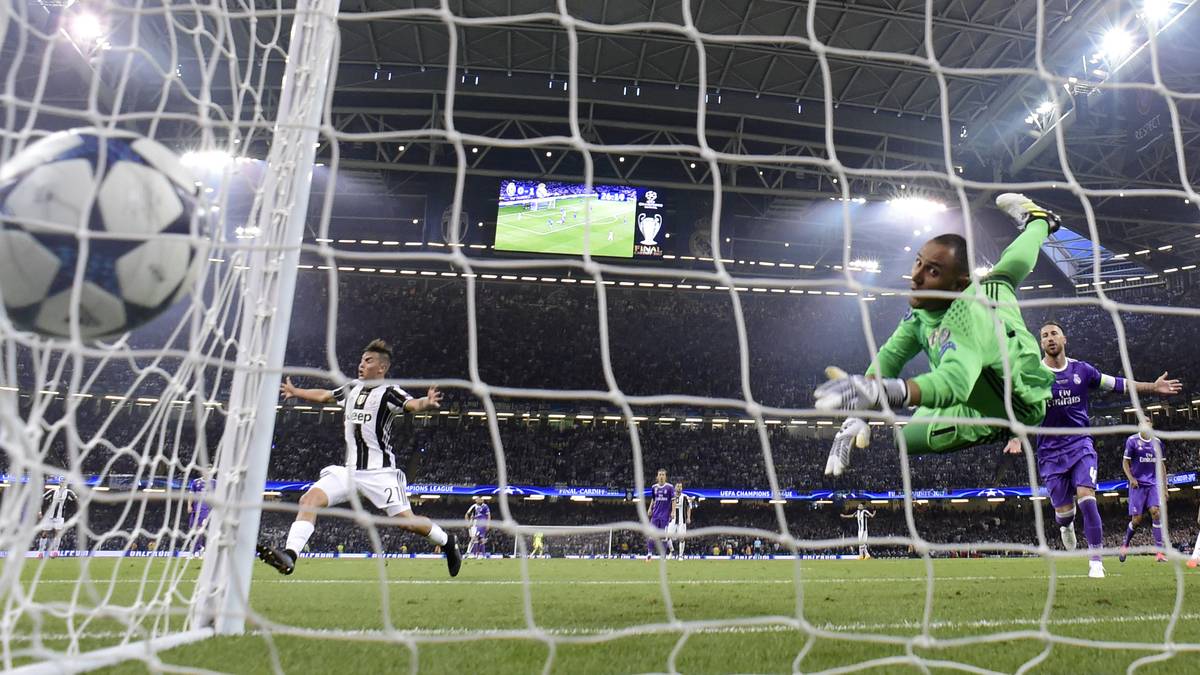 KEYLOR NAVAS: Bewahrte Real mit zwei Glanzparaden vor einem frühen Rückstand. Beim Mandzukic-Traumtor auf dem falschen Fuß erwischt, insgesamt aber souverän. 
SPORT1-Note 2,5
