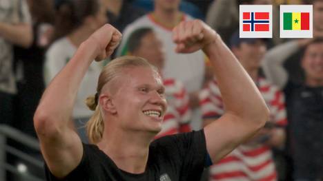Erling Haaland ist mal wieder der Mann des Abends! Norwegens Starstürmer trifft gegen den Senegal doppelt und führt seine Elf zum 3:2-Sieg.