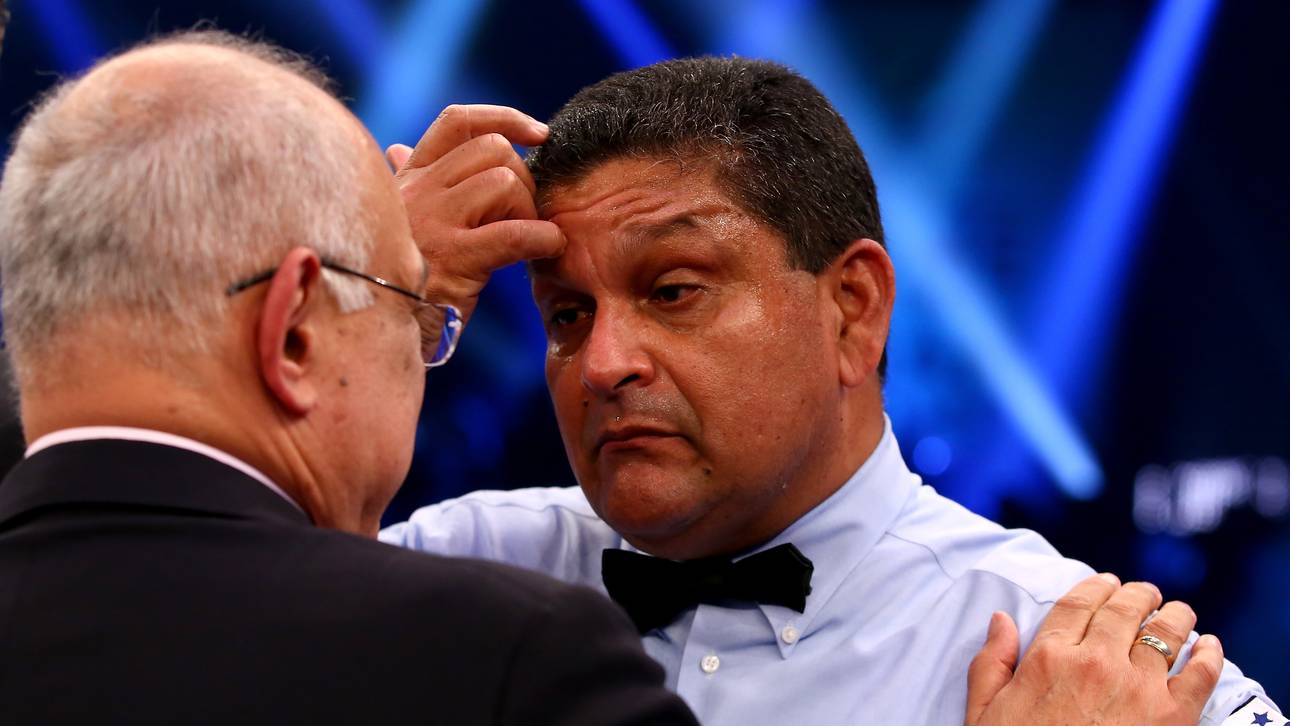 Vincent Feigenbutz v Giovanni De Carolis - WBA Super-Middleweight World Championship