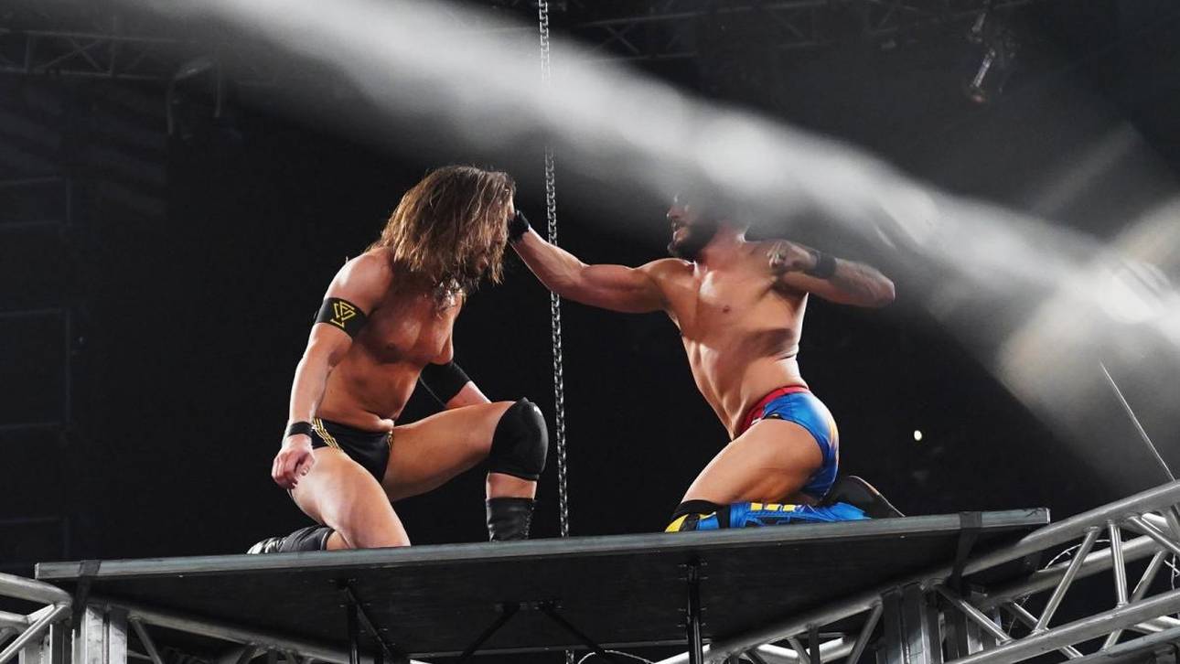 WWE-Schlacht nimmt irres Ende