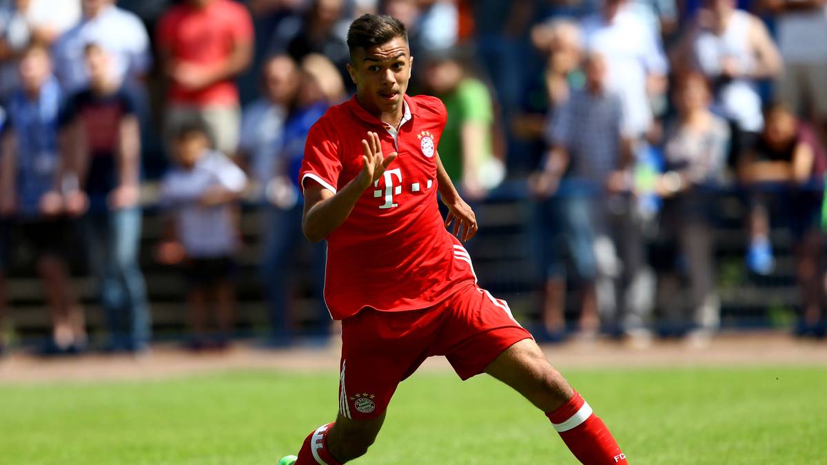 OLIVER BATISTA MEIER (17/Linksaußen): Spielte zu Saisonbeginn noch bei der B-Jugend, ist jetzt aber eine der Waffen von A-Jugend-Coach Sebastian Hoeneß. Verfügt über extreme Schnelligkeit, Torgefahr und Ballsicherheit