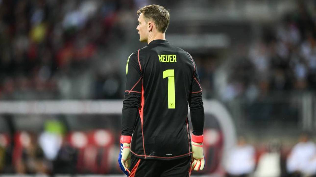 Neuer erhält Zuspruch nach Patzer