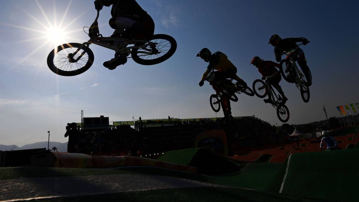 Action und tolle Sprünge gibt es in den BMX-Wettbewerben