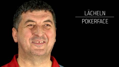Nicht lange nachdenken, sofort für eine Variante entscheiden: Mensur Suljovic  in der Darts-Schnellfragerunde. Die Darts-WM – ab dem 13. Dezember auf SPORT1.