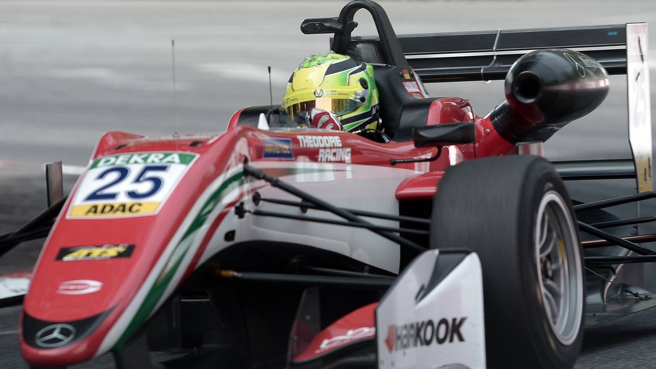 Schumacher fährt in die Punkte