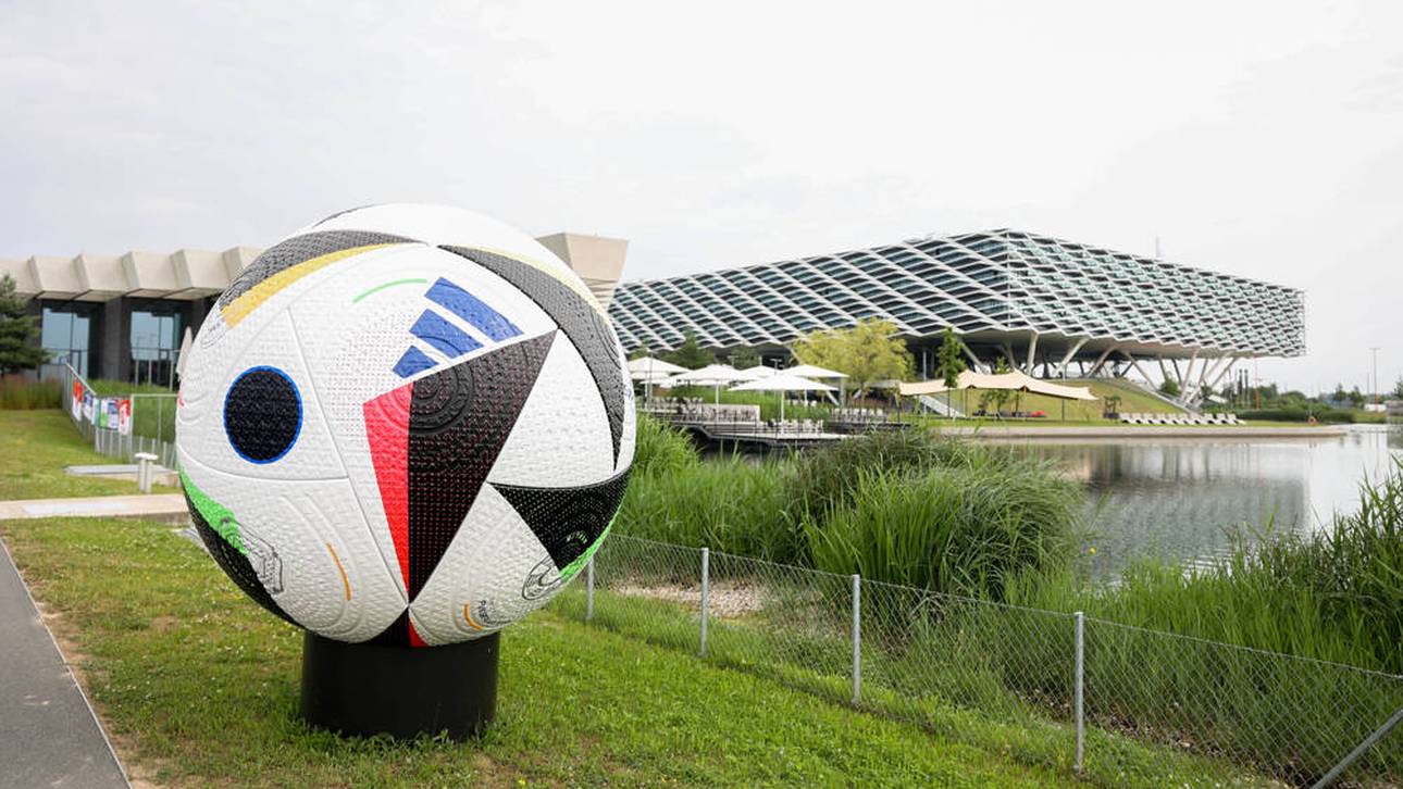 Das deutsche Team logiert im adidas-Campus in Herzogenaurach