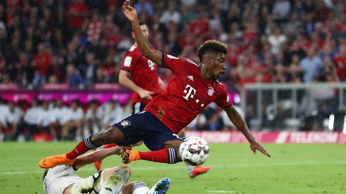 Zu Beginn der Saison ist die Wut beim FC Bayern groß. Nach bösen Fouls fallen Kingsley Coman (Foto) und Rafinha lange verletzt aus. Schnell stellt sich die Frage, ob die Bundesliga Jagd auf die Bayern mache. Trainer Niko Kovac äußert gar das "Gefühl, dass wir Freiwild sind"