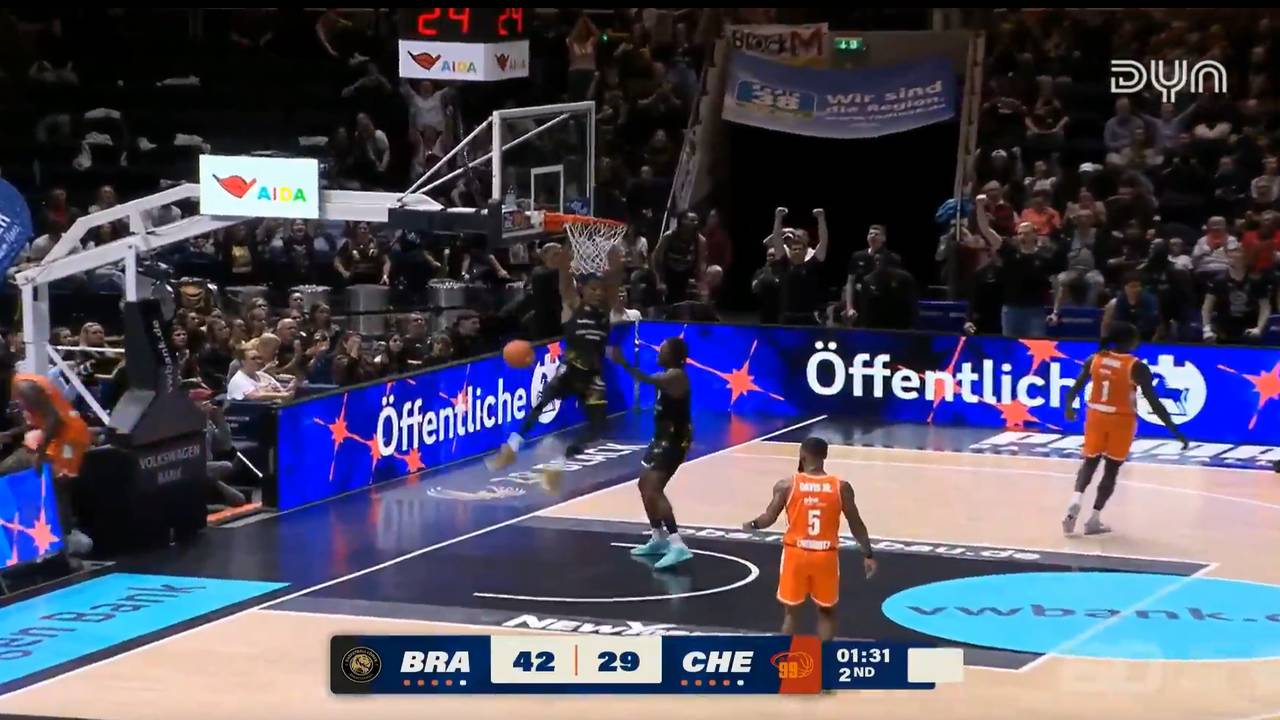 Basketball Löwen Braunschweig - NINERS Chemnitz