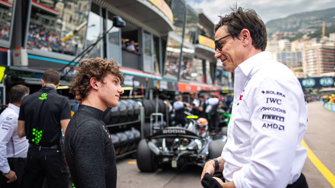 Mercedes in der Zwickmühle