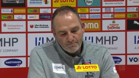 Frank Schmidt zeigt sich nach dem Unentschieden gegen Borussia Mönchengladbach nicht zufrieden und sucht die Schuld unter anderem bei sich selbst.