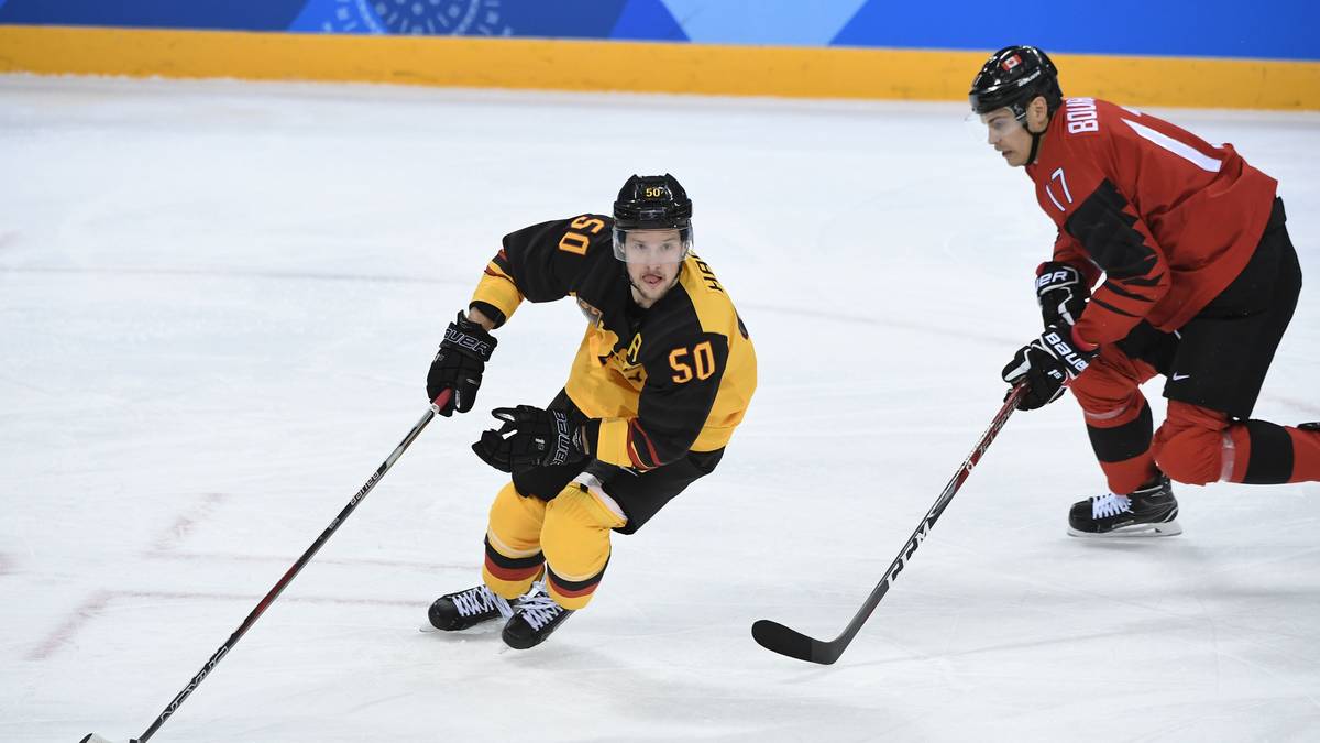 PATRICK HAGER (29, Red Bull München): Mit 1,78 Meter ist er nicht gerade eine Kante. Die fehlende Körpergröße macht Hager allerdings durch sein körperbetontes Spiel wett