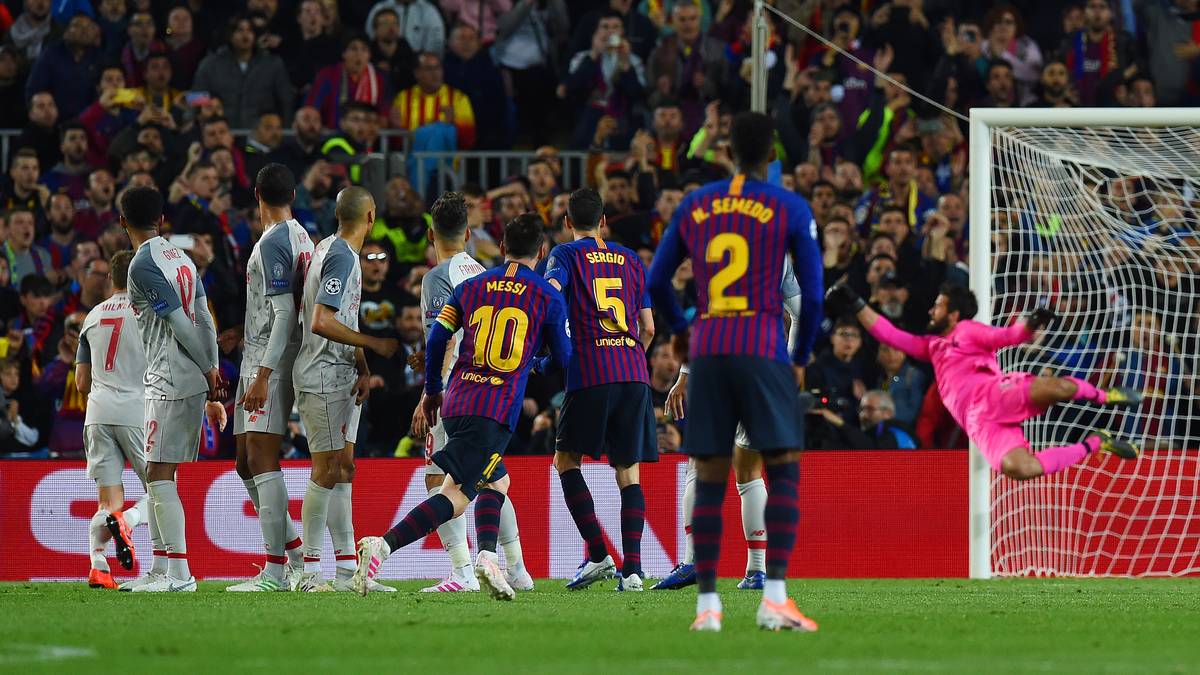 Lionel Messi gelingt der nächste Meilenstein seiner Karriere: Im Champions-League-Halbfinale gegen den FC Liverpool gelingt ihm sein 600. Treffer für den FC Barcelona - und was für einer! Zum 3:0-Endstand trifft er per direktem Freistoß