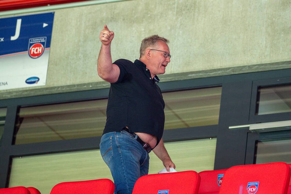 Klub-Boss schaltet sich in Bayerns Ibiza-Debatte ein