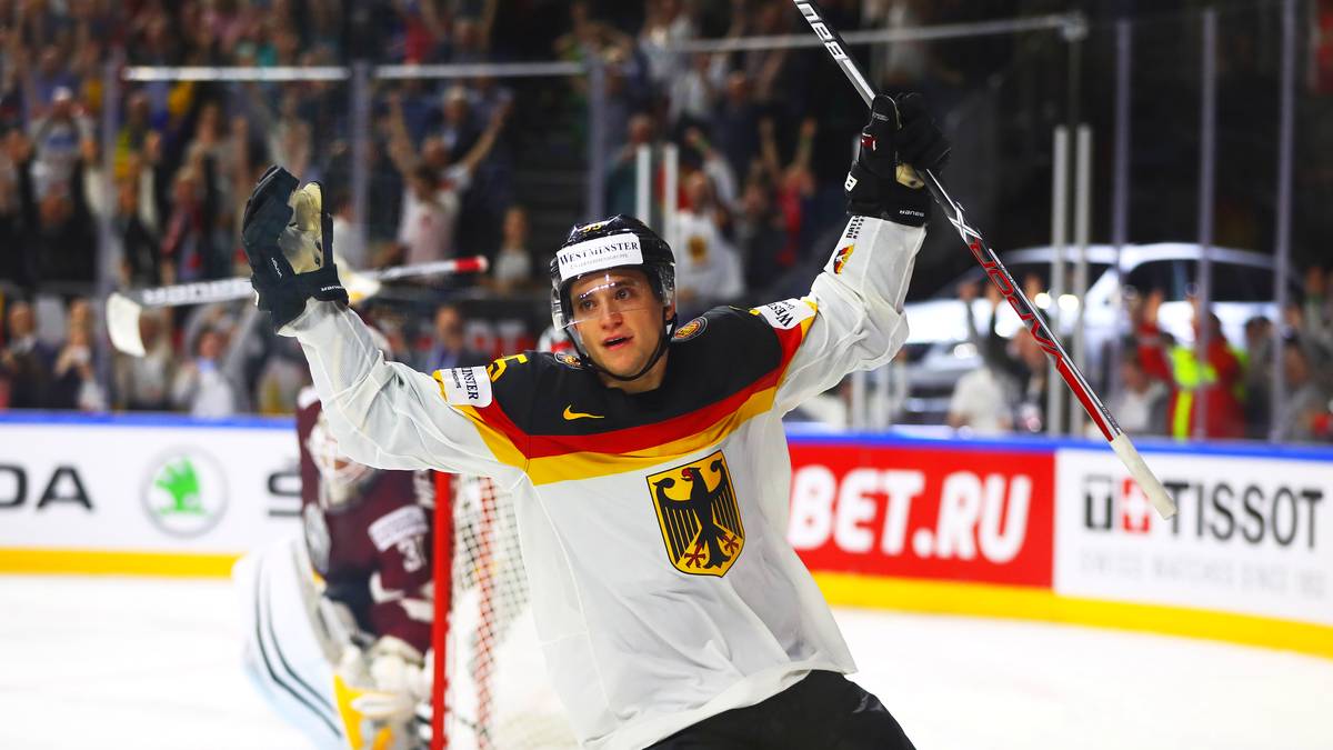 FREDERIK TIFFELS (Wilkes-Barre/Scranton Pinguins): 2015 wird Tiffels von den Pittsburgh Penguins gedrafted. In dieser Saison spielt er bei deren Farmteam in der AHL. Bei der Heim-WM 2017 gelingt ihm der Durchbruch, wird mit seinem verwandelten Penalty gegen Lettland zum großen Helden