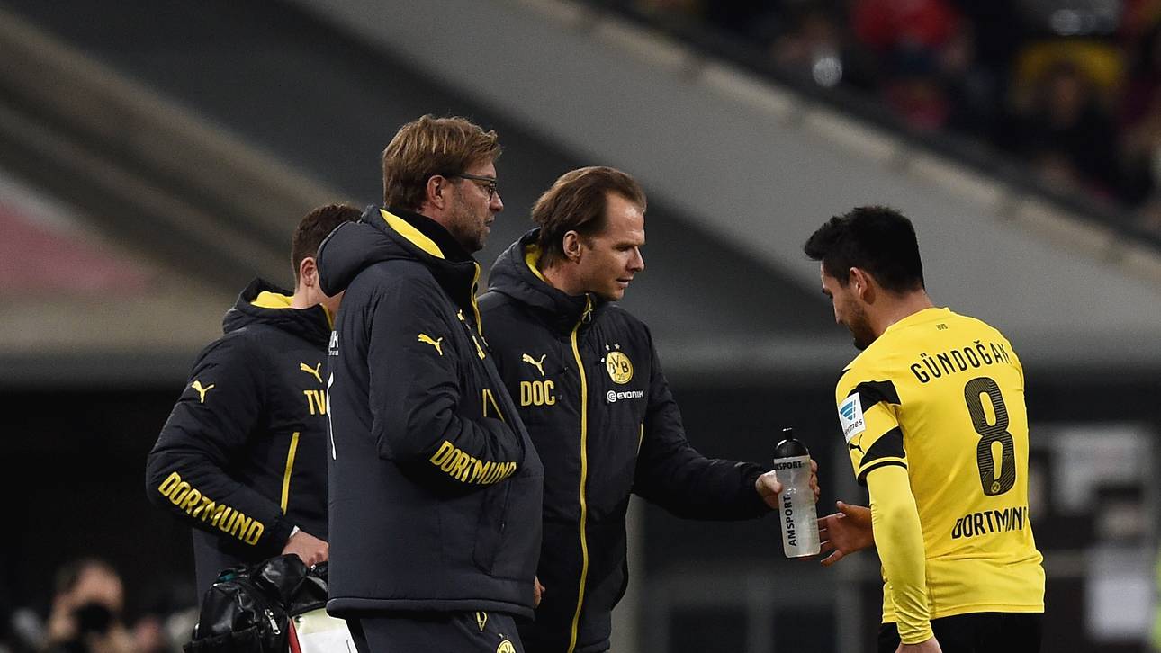 Ilkay Gündogan beim Testspiel zwischen Fortuna Düsseldorf und Borussia Dortmund