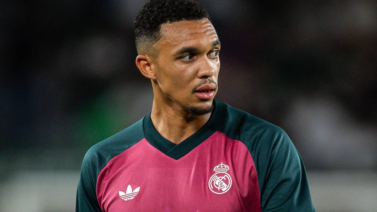 Tuchel holt Alexander-Arnold zurück