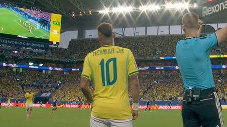 Neymar ist zurück! Der brasilianische Superstar feiert gegen Schottland nach fast drei Jahren sein Comeback in der Nationalmannschaft. Ein emotionaler Moment!