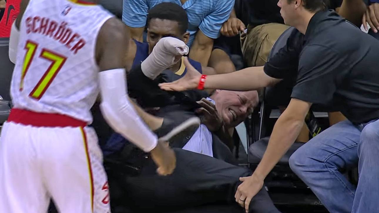 Schröder haut seinen Trainer um