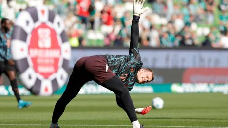 Manuel Neuer machte sich warm - spielte dann aber nicht