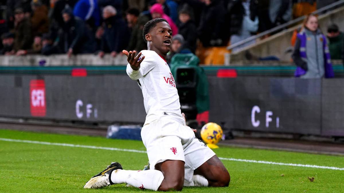 Kobbie Mainoo erzielte gegen die Wolverhampton Wanderers seinen ersten Premier-League-Treffer