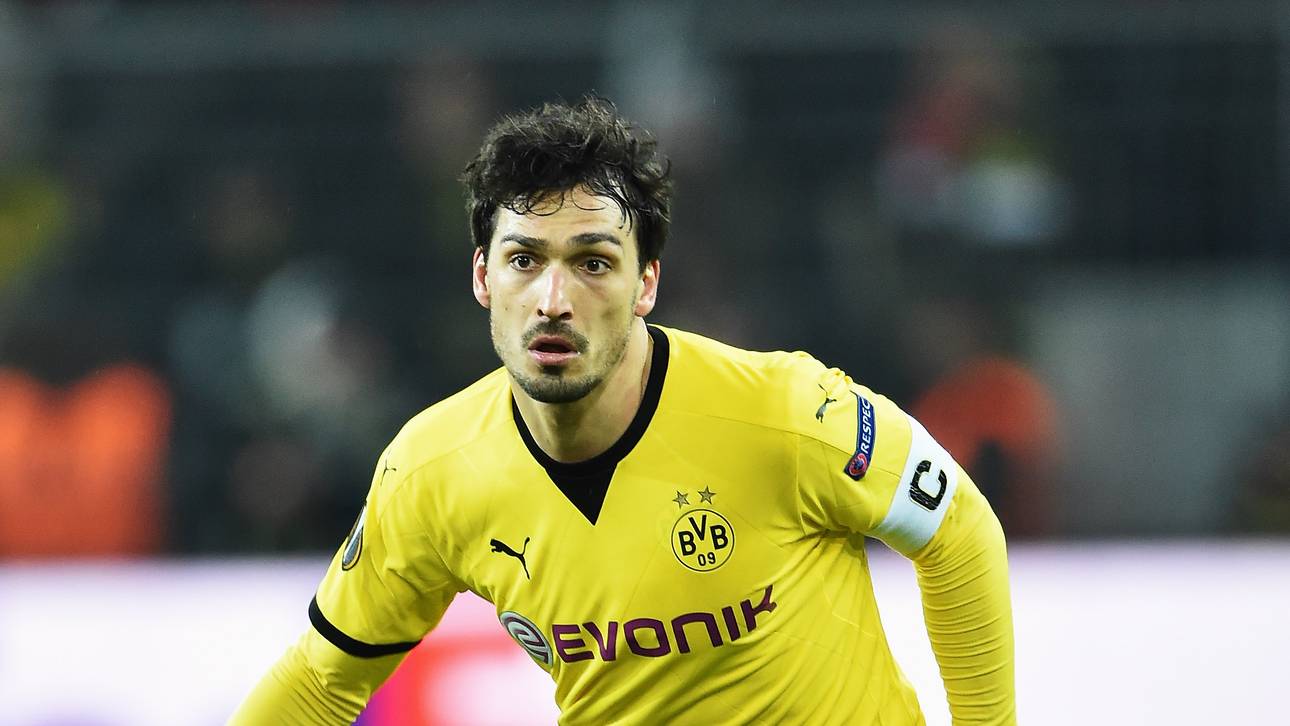 Barca klopft wegen Hummels an
