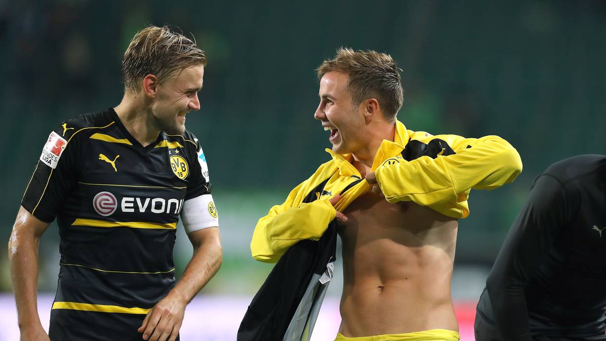 Im besten Fall also nur eine schöpferische Pause für WM-Held Mario Götze, der noch große Teile einer bisher schon bewegten und bewegenden Karriere vor sich hat. Das wünscht sich sicherlich auch Joachim Löw